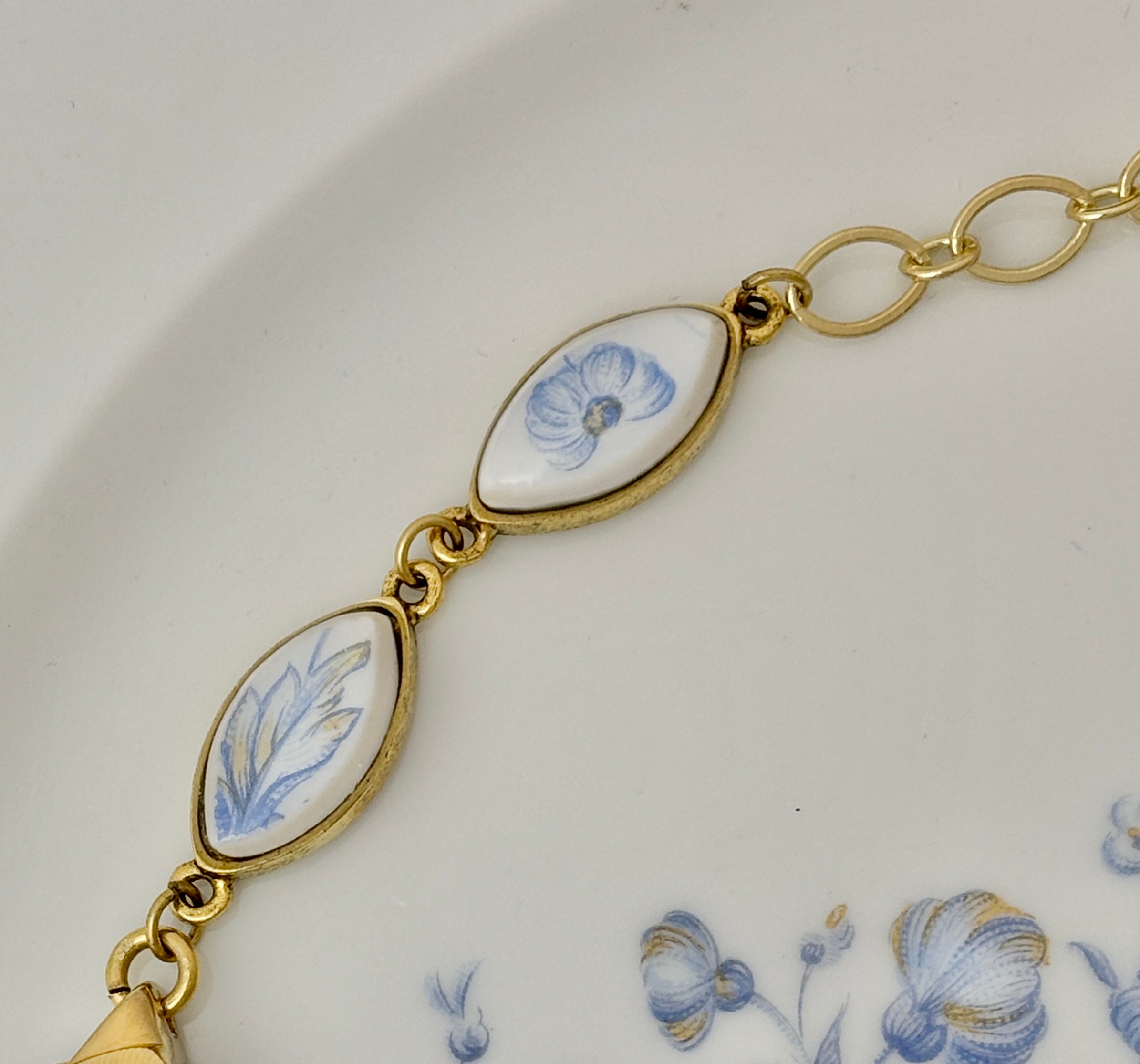 Antique Benrus manual watch with Limoges Ulim France